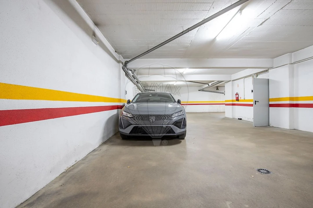 Apartamento T2 para Venda em Póvoa de Santa Iria e Forte da Casa Foto 26