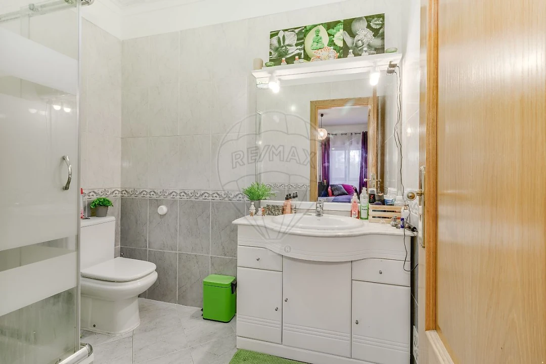 Apartamento T3 para Venda em Vialonga Foto 12