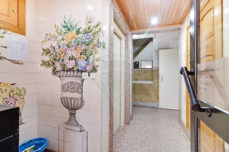 Apartamento T3 para Venda em Vialonga Foto 27