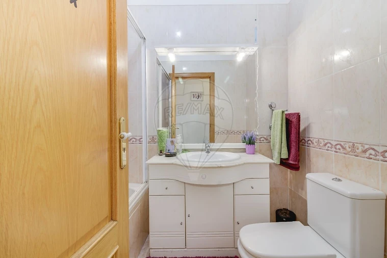 Apartamento T3 para Venda em Vialonga Foto 7