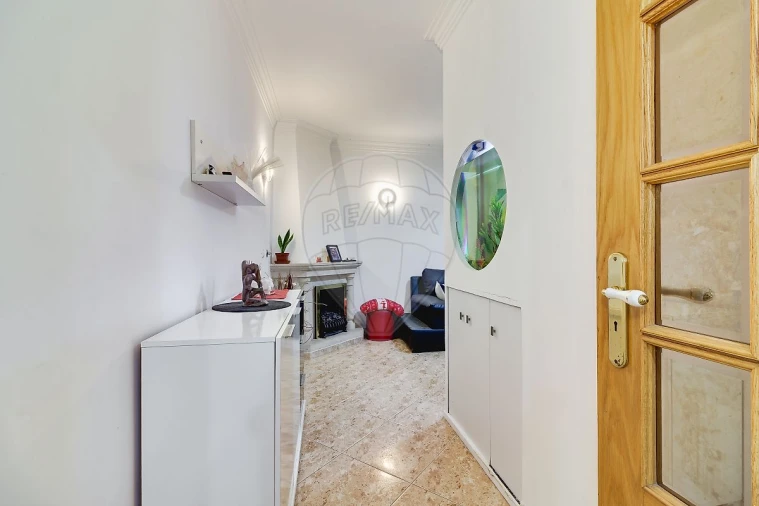 Apartamento T3 para Venda em Vialonga Foto 2