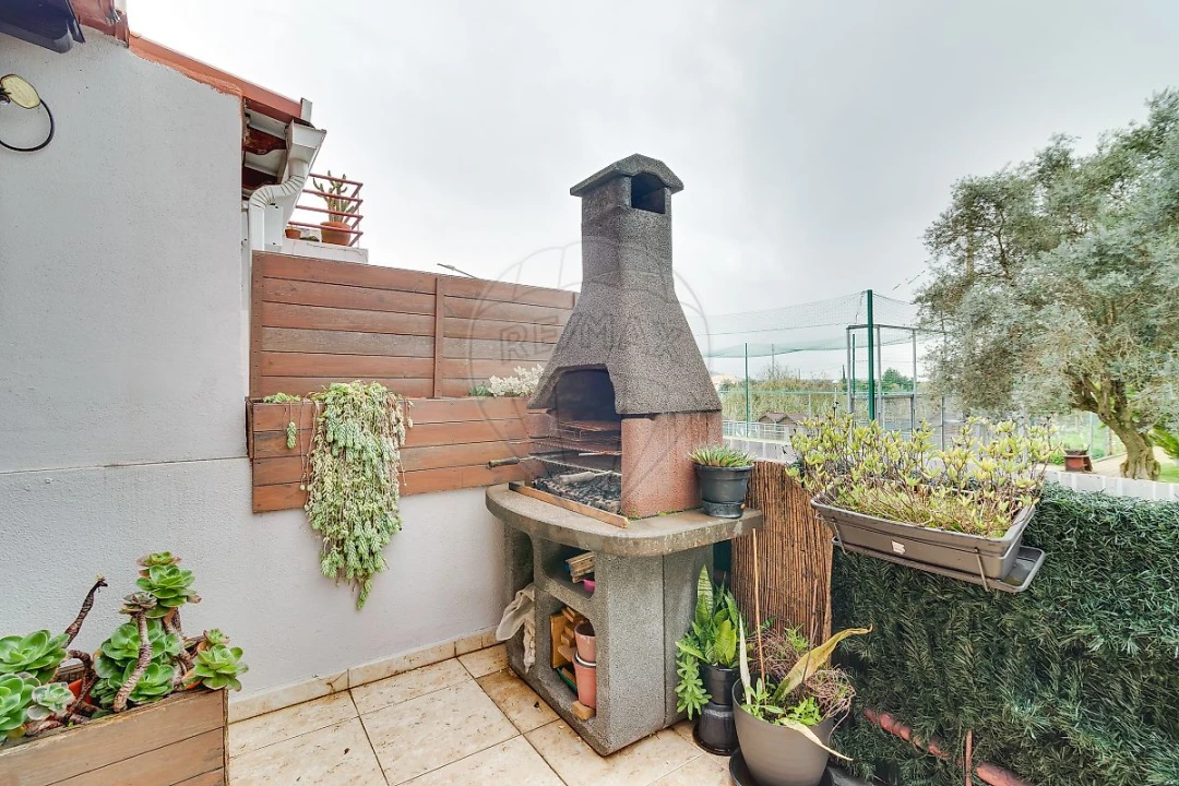 Apartamento T3 para Venda em Vialonga Foto 20