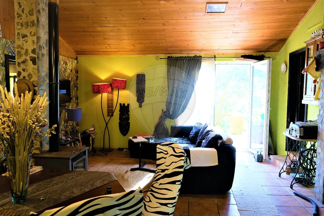 Moradia T2 para Venda em São Martinho das Amoreiras Foto 20