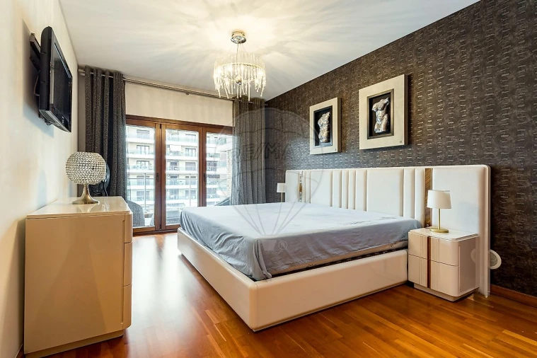 Apartamento T4 para Venda em Sacavém e Prior Velho Foto 15