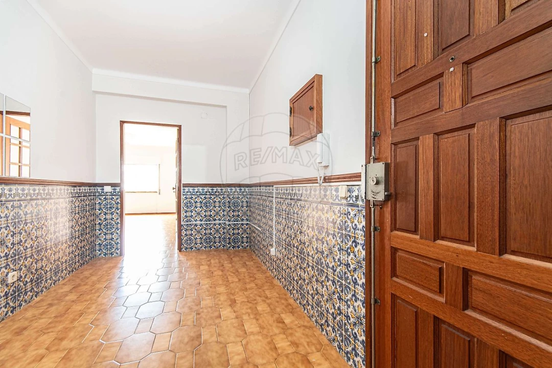 Apartamento T2 para Venda em Rio Maior Foto 4