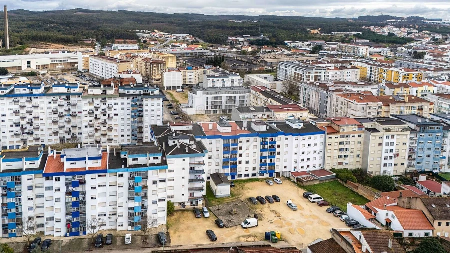 Apartamento T2 para Venda em Rio Maior Foto 19