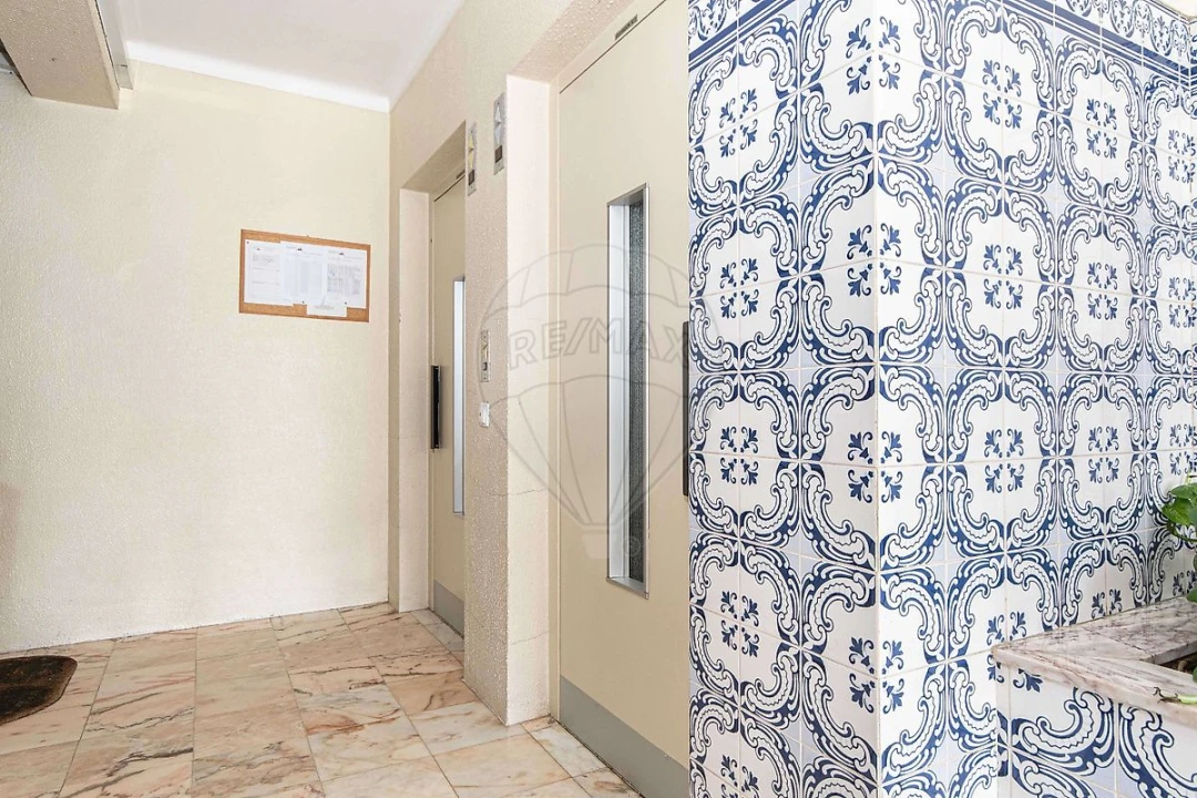 Apartamento T2 para Venda em Rio Maior Foto 15