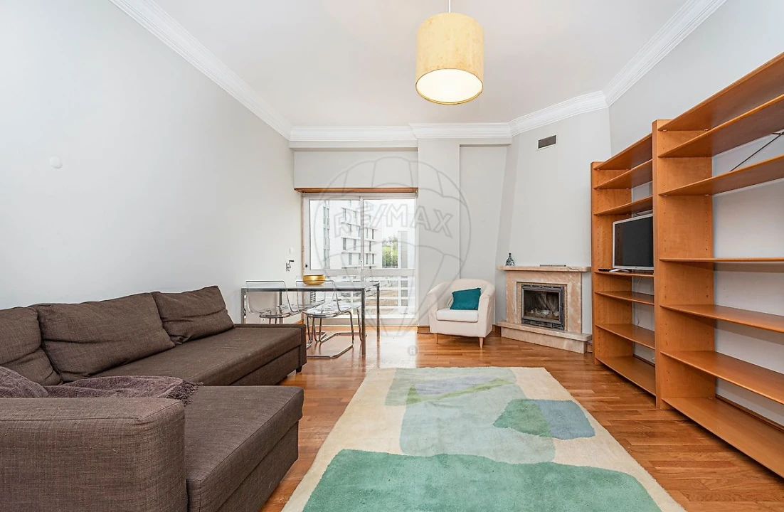 Apartamento T1 para Arrendamento em Avenidas Novas Foto 7