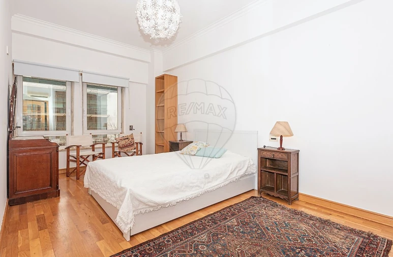 Apartamento T1 para Arrendamento em Avenidas Novas Foto 14