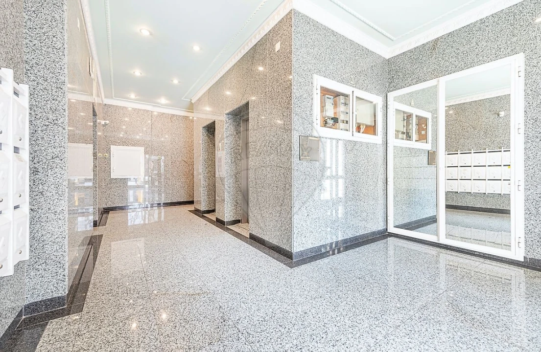 Apartamento T1 para Arrendamento em Avenidas Novas Foto 25