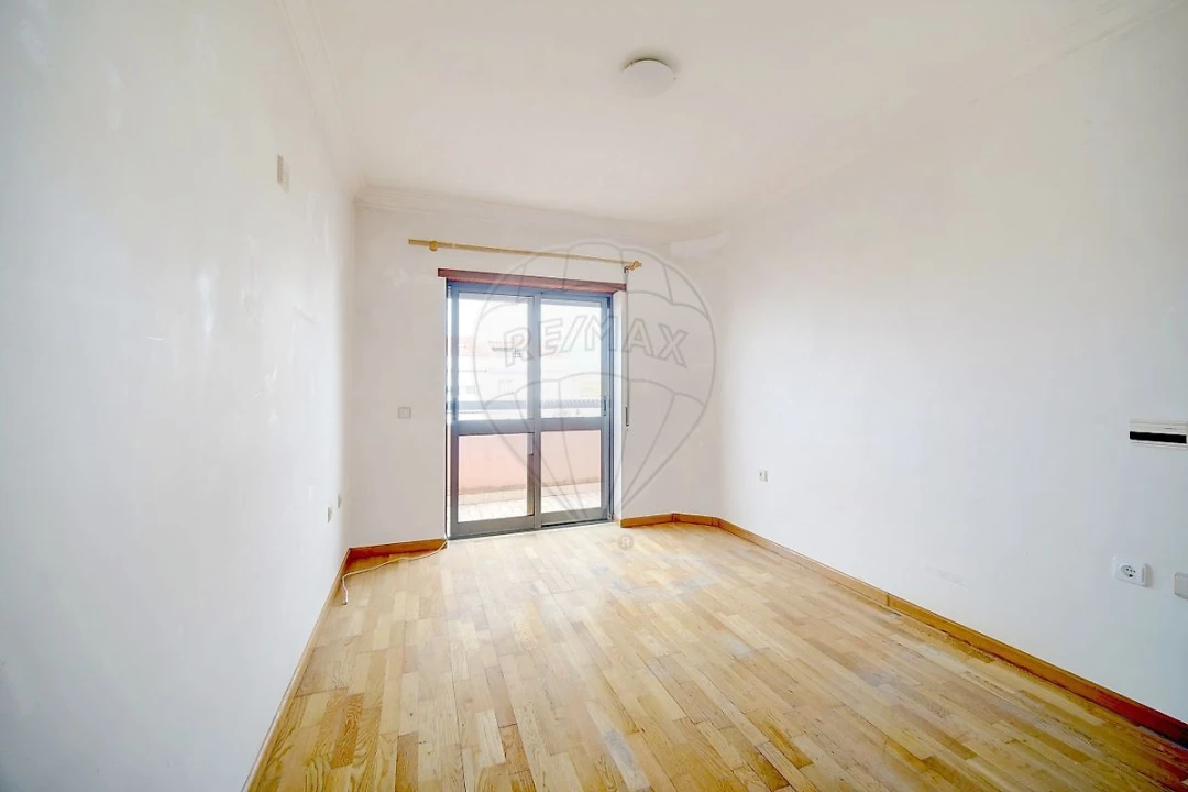 Apartamento T3 para Venda em Alhos Vedros Foto 15