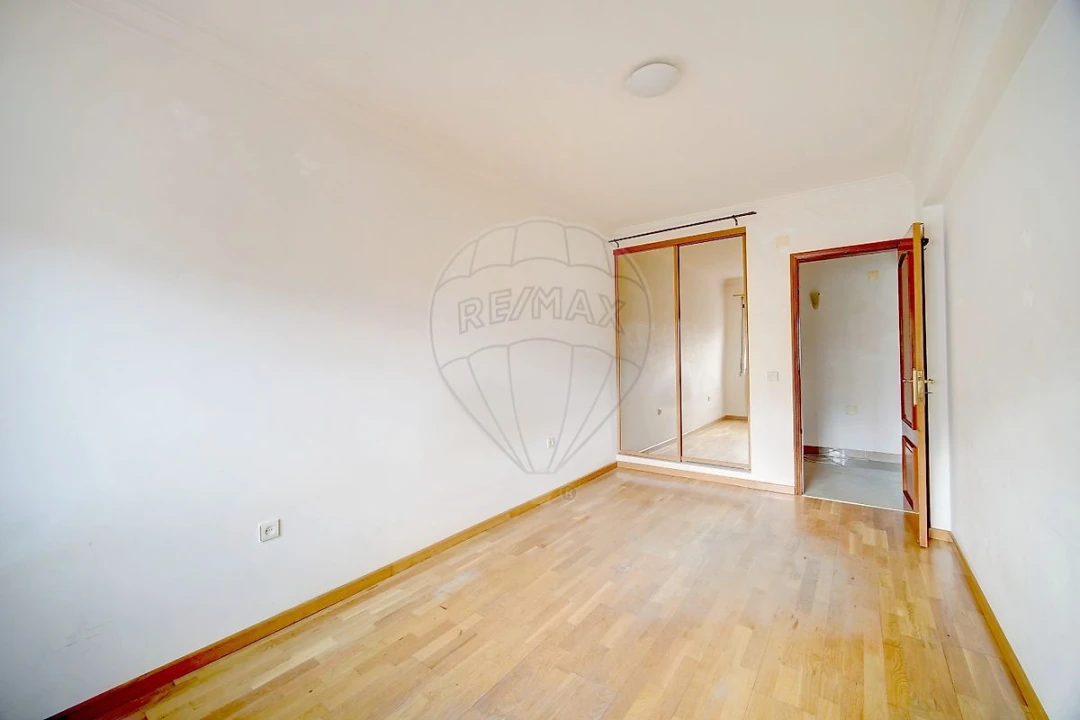 Apartamento T3 para Venda em Alhos Vedros Foto 9