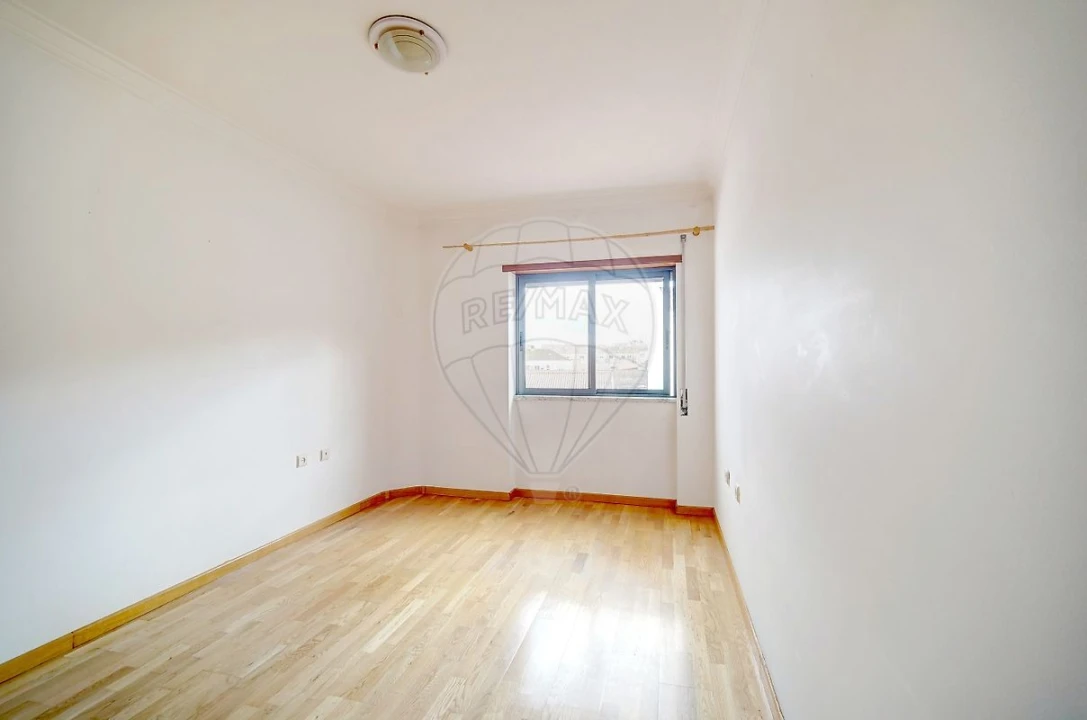 Apartamento T3 para Venda em Alhos Vedros Foto 10