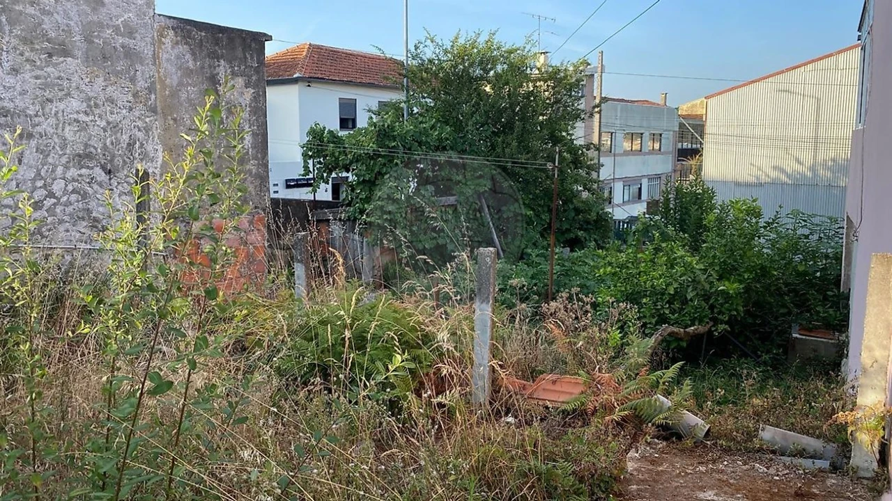 Moradia T3 para Venda em São João da Madeira Foto 14