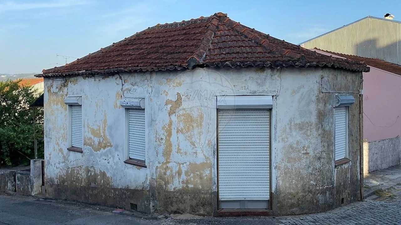 Moradia T3 para Venda em São João da Madeira Foto 5