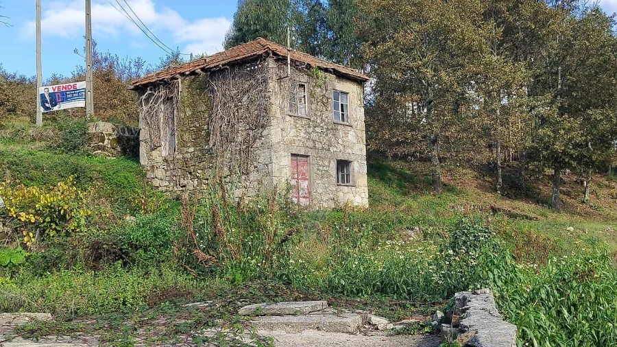 Moradia T2 para Venda em Macieira de Cambra Foto 1