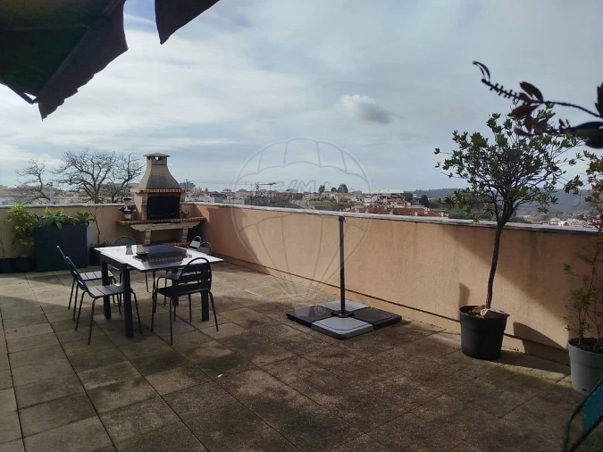 Apartamento T2 para Venda em O. Azeméis, Riba-Ul, Ul, Macinhata Seixa, Madail Foto 2