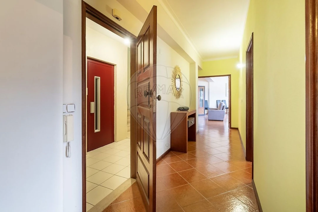 Apartamento T4 para Venda em Ferreiros, Prozelo e Besteiros Foto 8