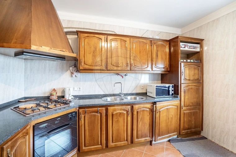 Apartamento T4 para Venda em Ferreiros, Prozelo e Besteiros Foto 32