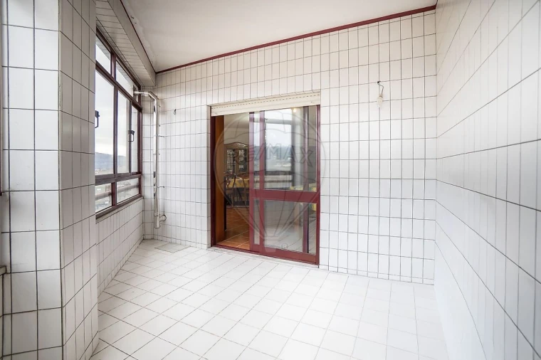 Apartamento T4 para Venda em Ferreiros, Prozelo e Besteiros Foto 37