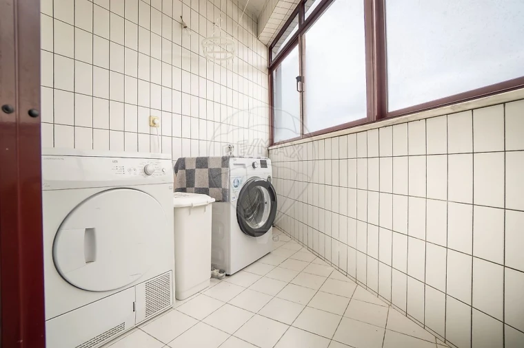 Apartamento T4 para Venda em Ferreiros, Prozelo e Besteiros Foto 26