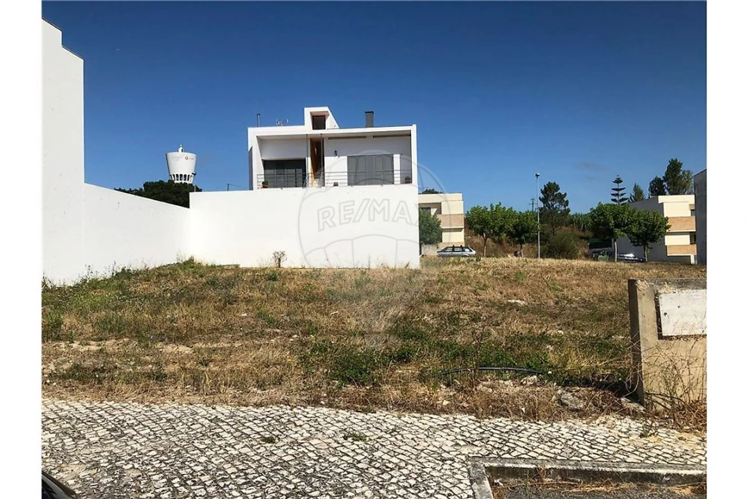 Terreno para Venda em Cartaxo e Vale da Pinta Foto 1