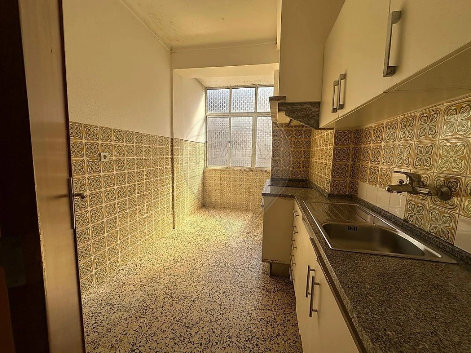 Apartamento T3 para Venda em Rio de Mouro Foto 19