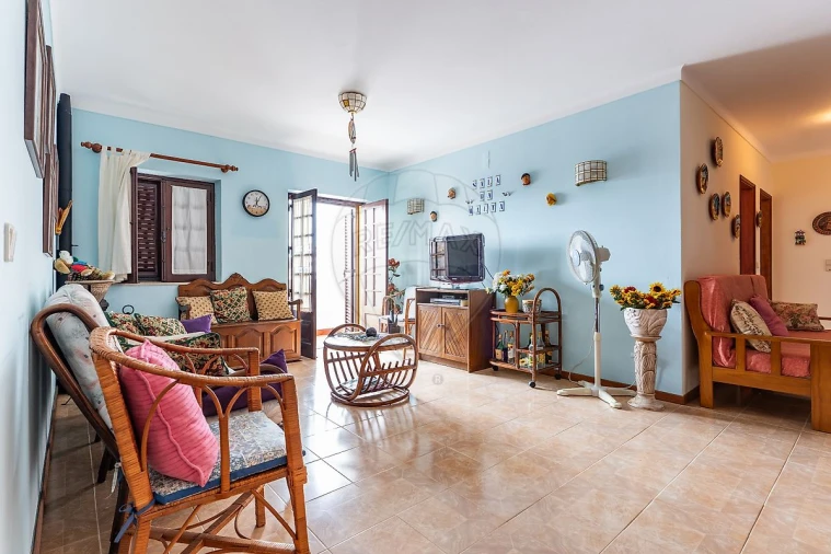 Apartamento T2 para Venda em Vila Nova de Milfontes Foto 3