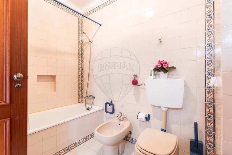 Apartamento T2 para Venda em Vila Nova de Milfontes Foto 16