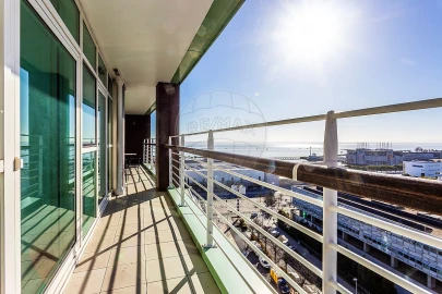 Apartamento T1 para Arrendamento em Parque das Nações