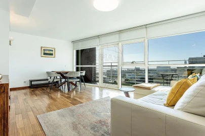Apartamento T1 para Arrendamento em Parque das Nações