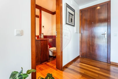 Apartamento T1 para Arrendamento em Parque das Nações