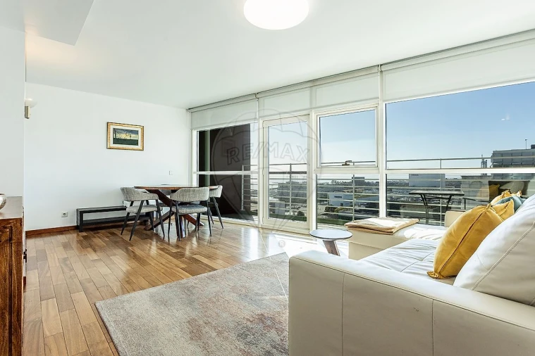 Apartamento T1 para Arrendamento em Parque das Nações Foto 13