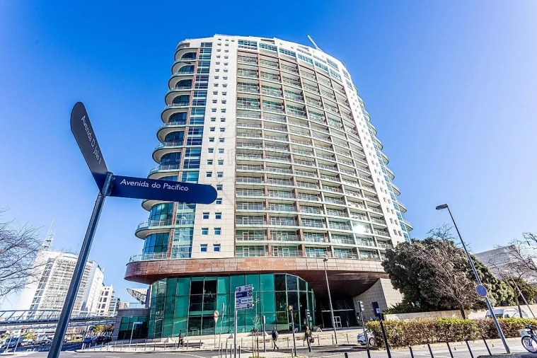 Apartamento T1 para Arrendamento em Parque das Nações Foto 30