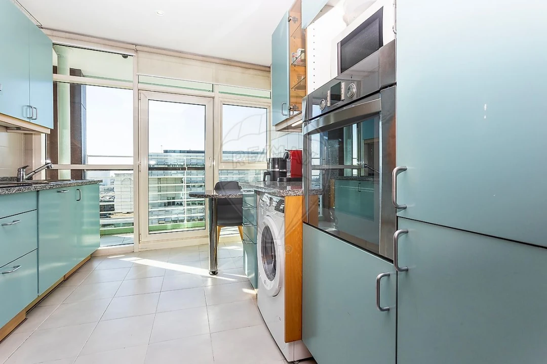 Apartamento T1 para Arrendamento em Parque das Nações Foto 20