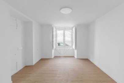 Apartamento T1 para Venda em Misericórdia