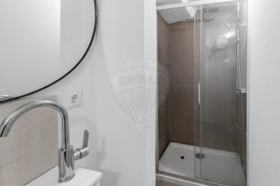 Apartamento T1 para Venda em Misericórdia