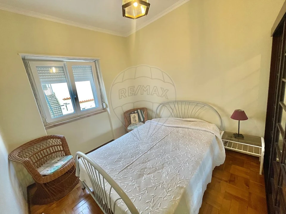 Apartamento T2 para Venda em São Domingos de Rana Foto 10