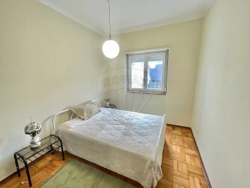 Apartamento T2 para Venda em São Domingos de Rana