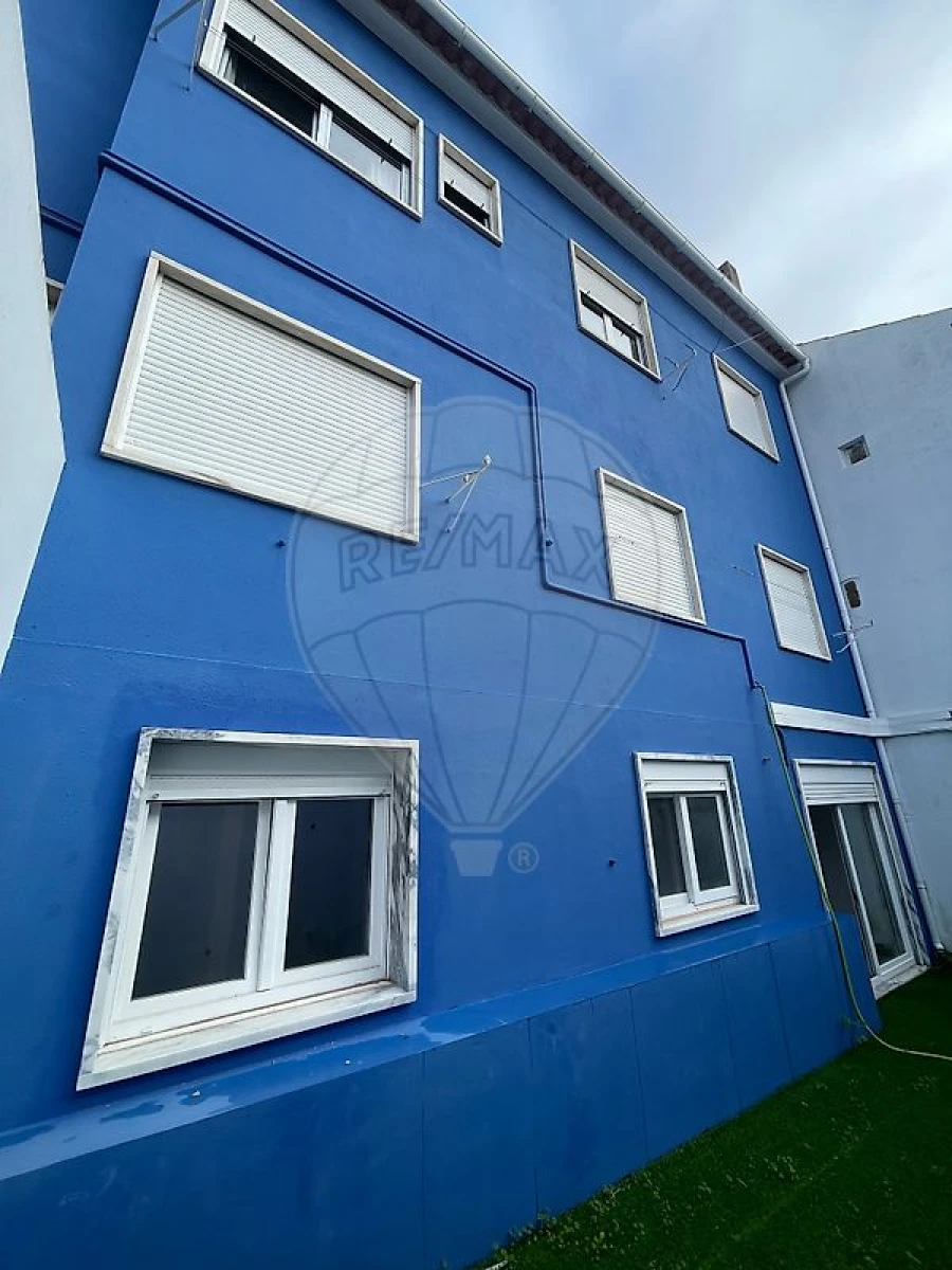 Apartamento T3 para Venda em São Domingos de Rana Foto 7