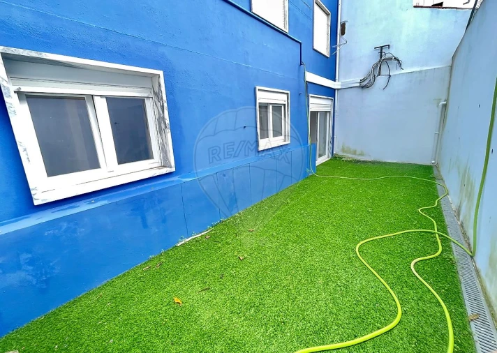 Apartamento T3 para Venda em São Domingos de Rana Foto 5