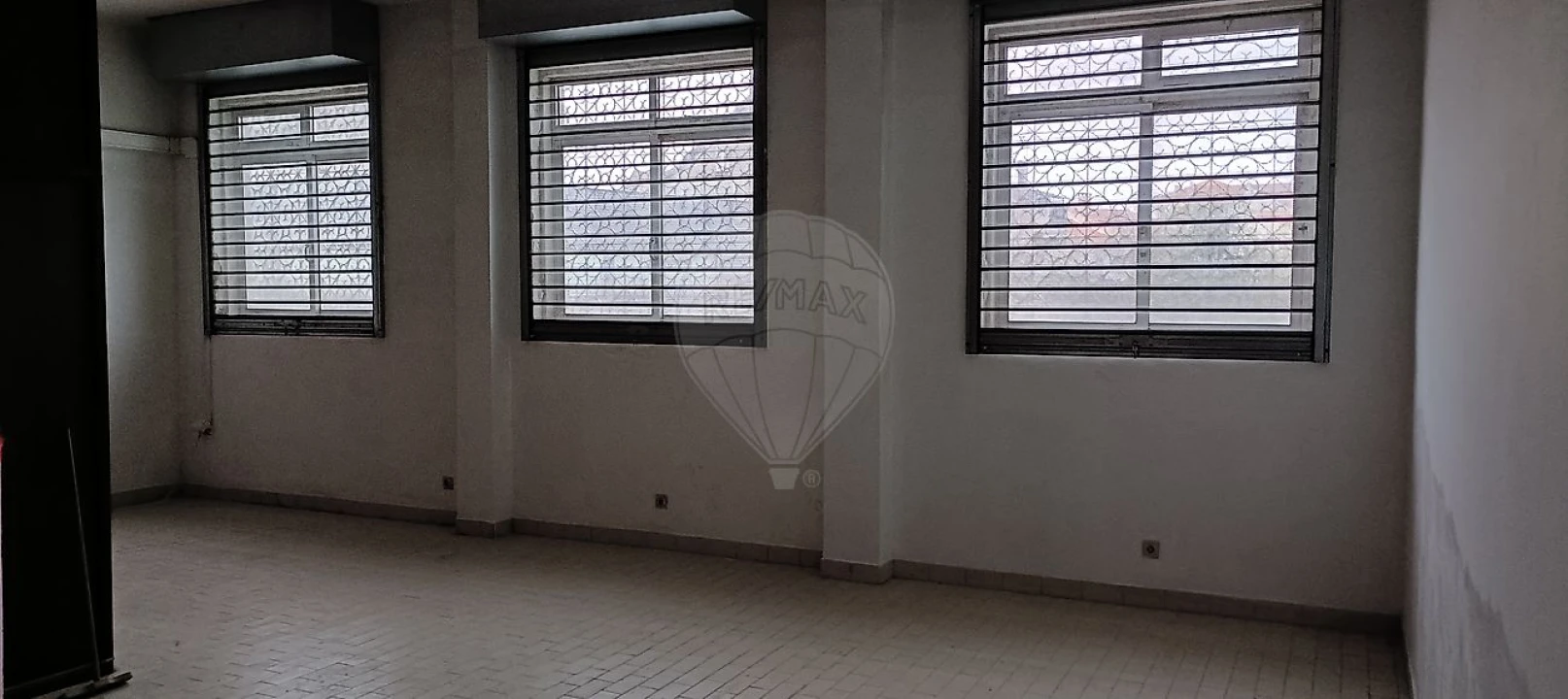 Loja para Arrendamento em Ovar, São João, Arada e São Vicente de Pereira Jusã Foto 12