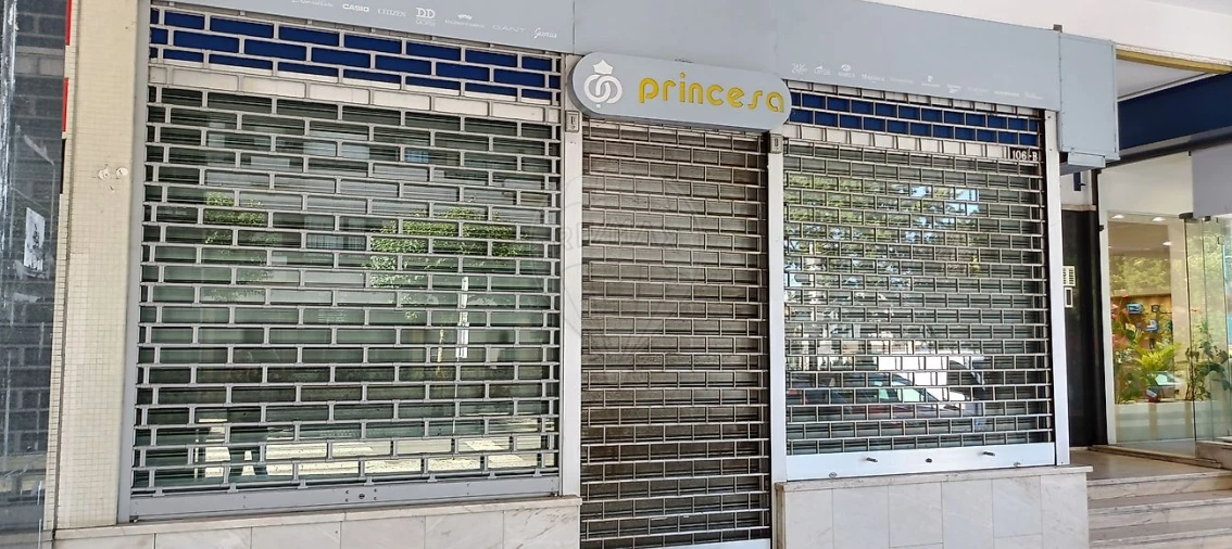 Loja para Arrendamento em Ovar, São João, Arada e São Vicente de Pereira Jusã