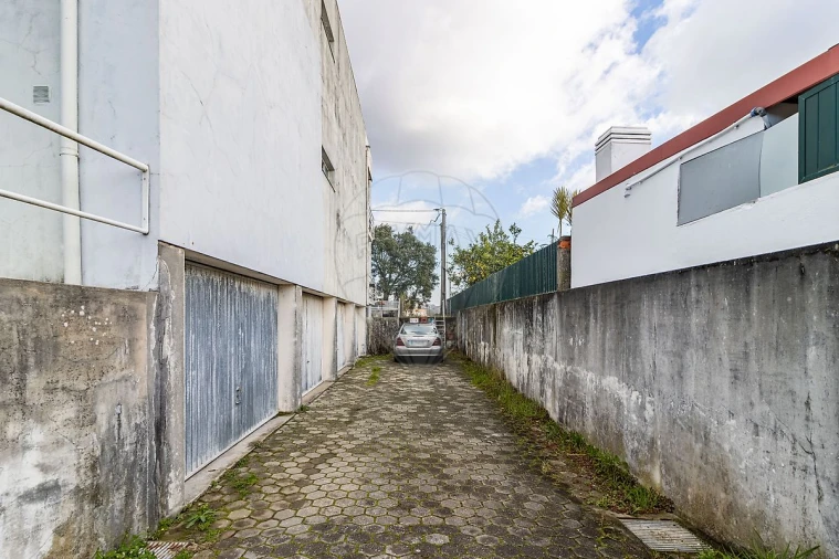 Apartamento T2 para Venda em Grijó e Sermonde Foto 19