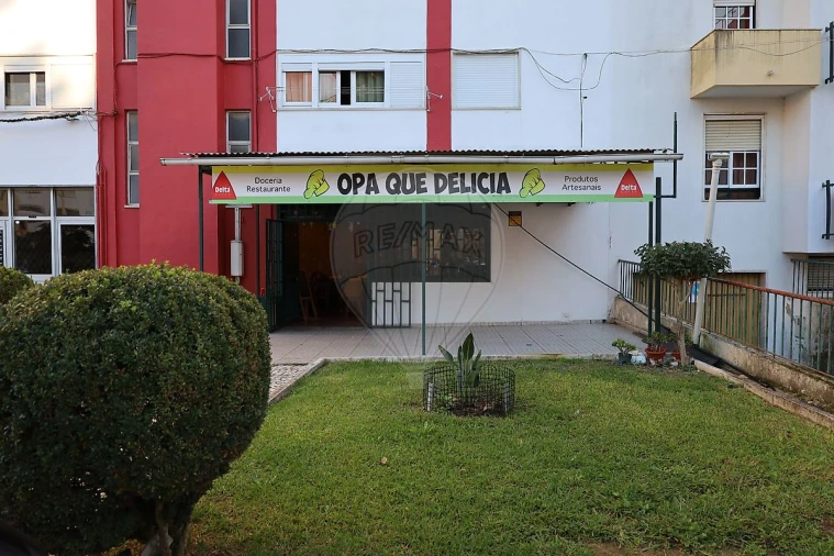 Negócio para Venda em Carregado e Cadafais Foto 5