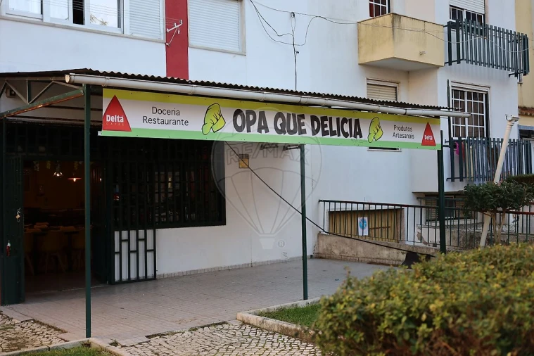 Negócio para Venda em Carregado e Cadafais Foto 7