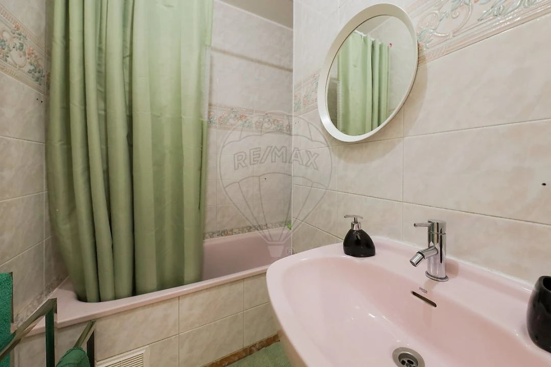 Apartamento T3 para Venda em Carregado e Cadafais Foto 13