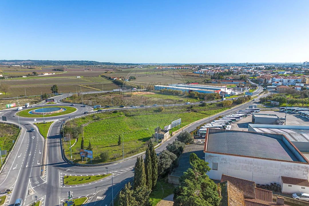 Terreno para Venda em Alenquer (Santo Estêvão e Triana) Foto 1