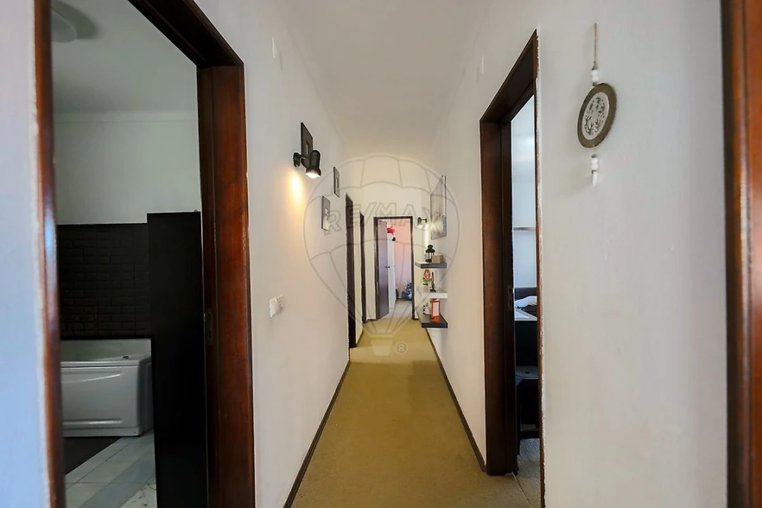 Moradia T3 para Venda em Abrigada e Cabanas de Torres Foto 7