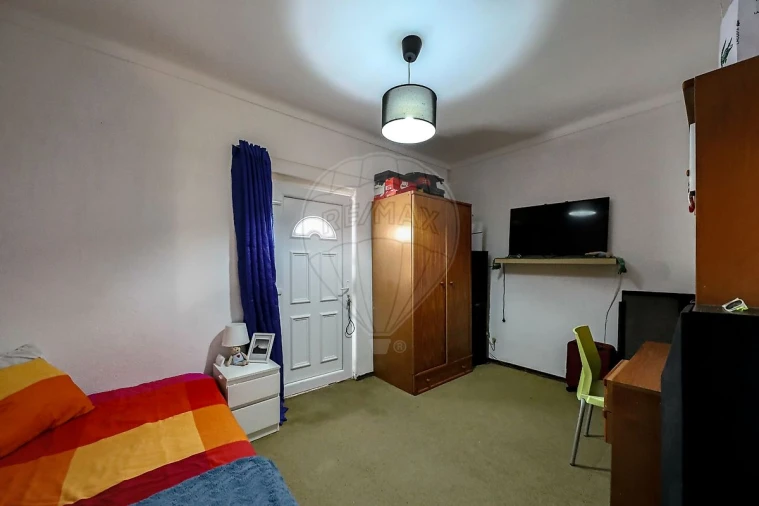 Moradia T3 para Venda em Abrigada e Cabanas de Torres Foto 17